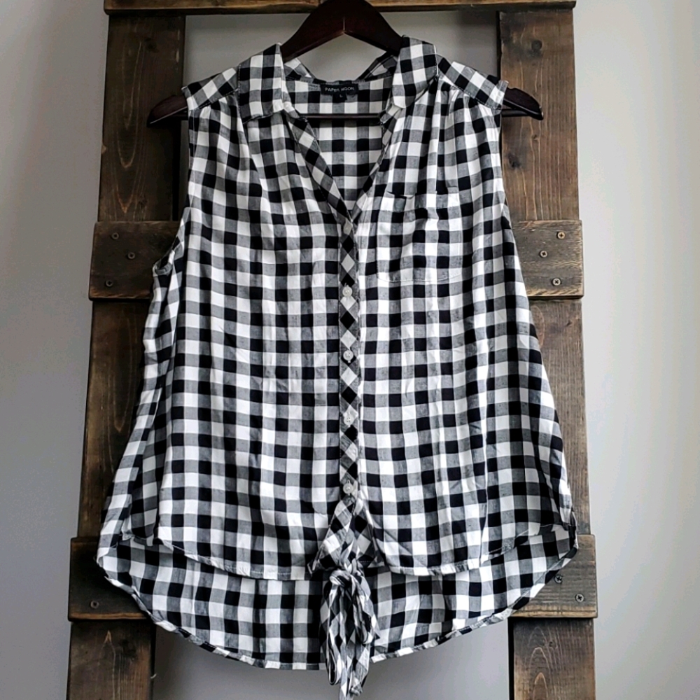 Sleeveless top